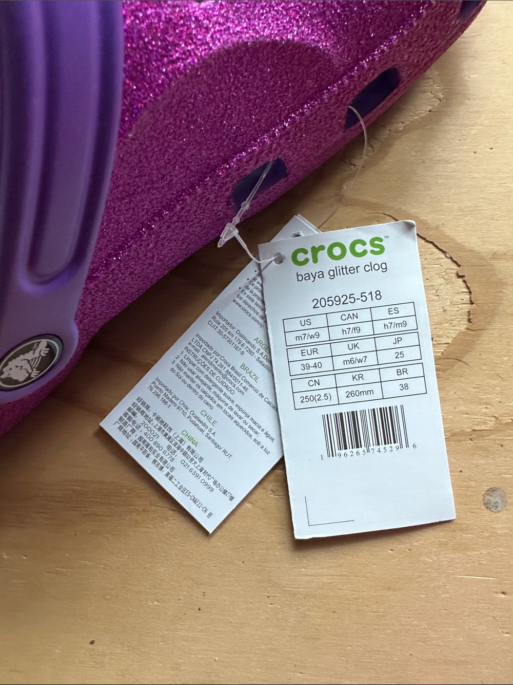 CROCS Baya Glitter Clogs in Purple and Fuchsia w9 m7 NEW! - Picture 2 of 4